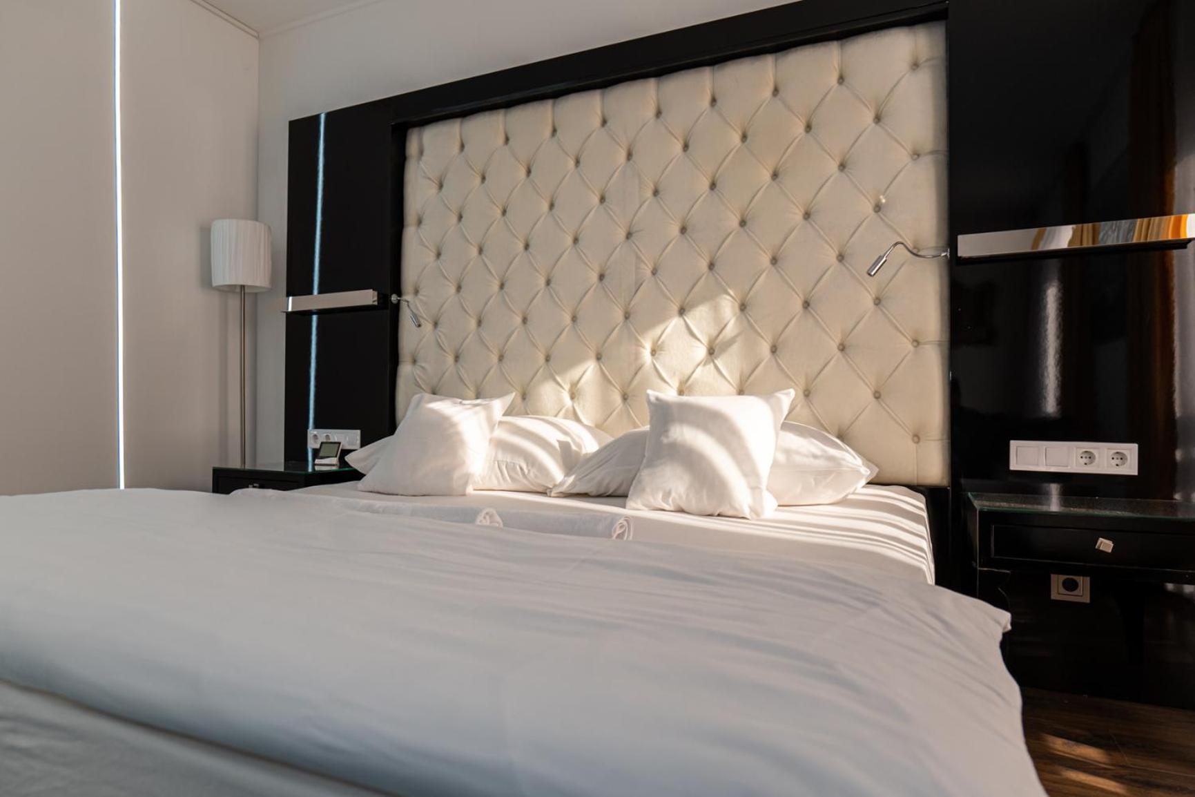 Titan Centrum Apartman Ньиредьхаза Экстерьер фото