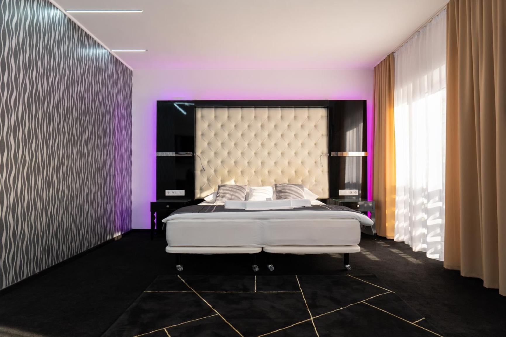 Titan Centrum Apartman Ньиредьхаза Экстерьер фото