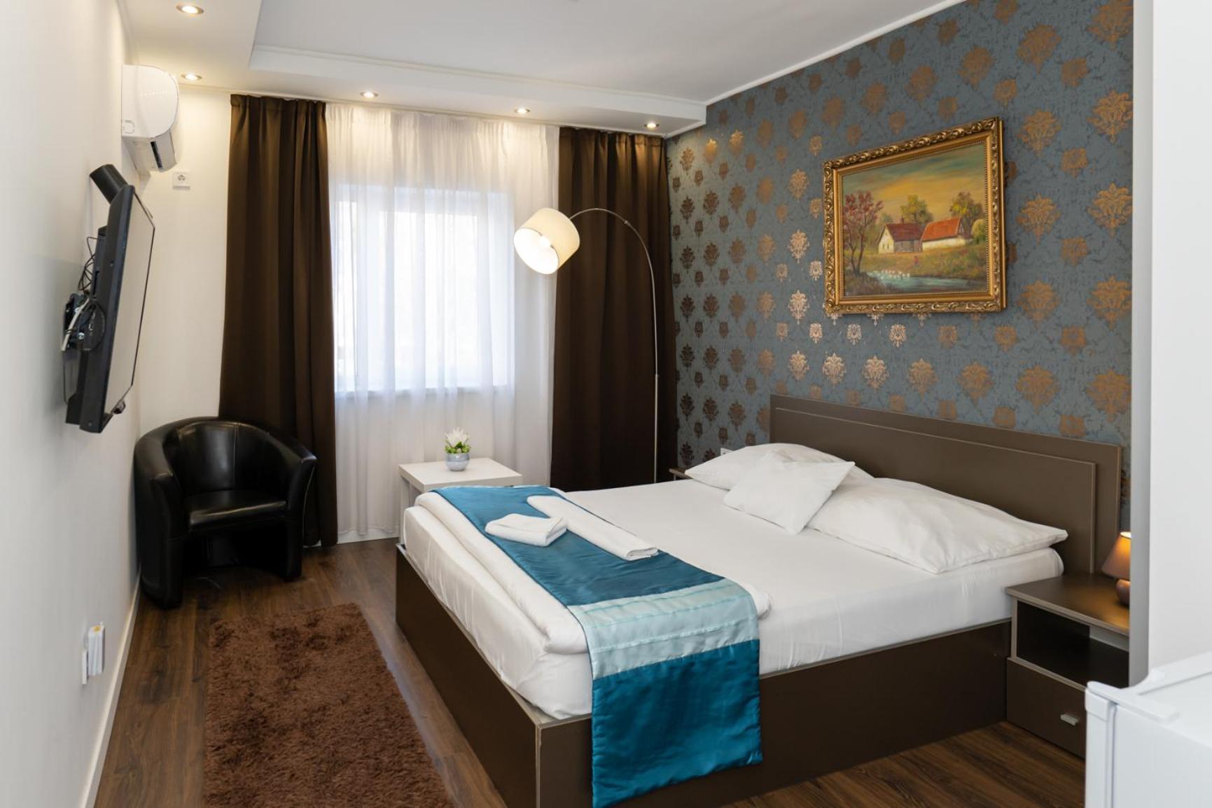 Titan Centrum Apartman Ньиредьхаза Экстерьер фото
